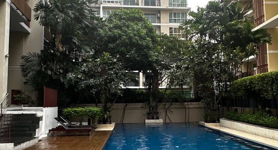 For sale 2 bedrooms condo in Watthana, Bangkok