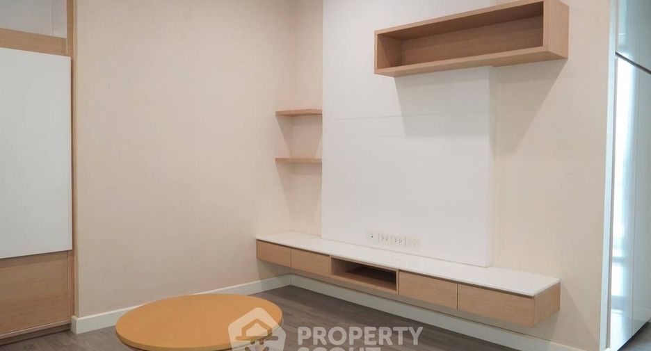For sale 1 bed condo in Khlong San, Bangkok