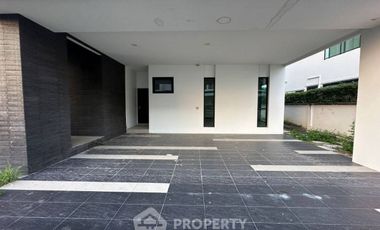 For sale 3 bedrooms house in Mueang Chon Buri, Chonburi