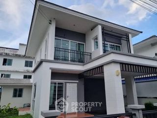出售 4 卧室 独立屋 在 Si Racha, Chon Buri