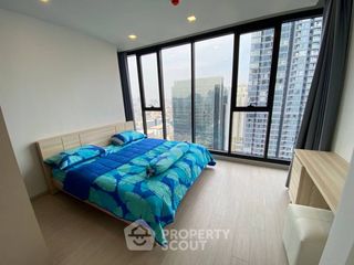 For sale 2 bedrooms condo in Huai Khwang, Bangkok