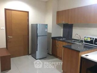 Продажа 1 кровать кондо в Кхлонг Сан, Бангкок