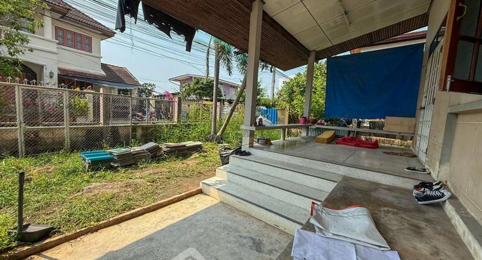 For sale 4 ベッドルーム house in Si Racha, Chonburi