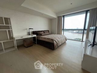 Condo en venta de 3 habitaciones en Yan Nawa, Bangkok