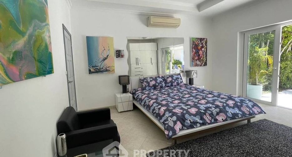 Villa zum Kauf mit 10 Zimmer in Bang Lamung, Chonburi