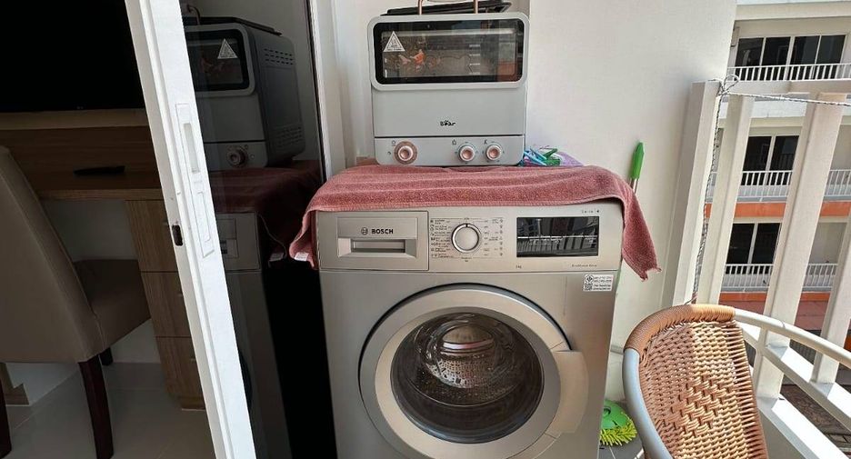 For sale 2 bedrooms apartment in Pratumnak, Pattaya