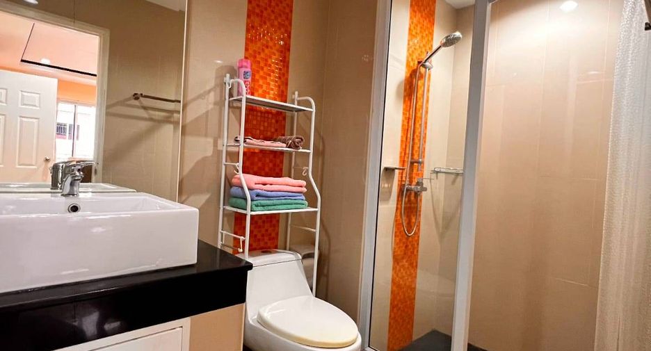 For sale 2 bedrooms apartment in Pratumnak, Pattaya