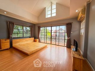 For sale 3 bedrooms house in Si Racha, Chonburi