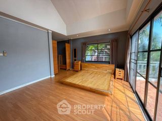 For sale 3 bedrooms house in Si Racha, Chonburi