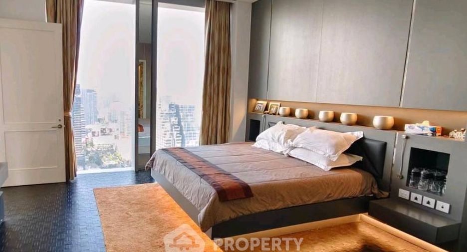 For sale 2 bedrooms condo in Sathon, Bangkok