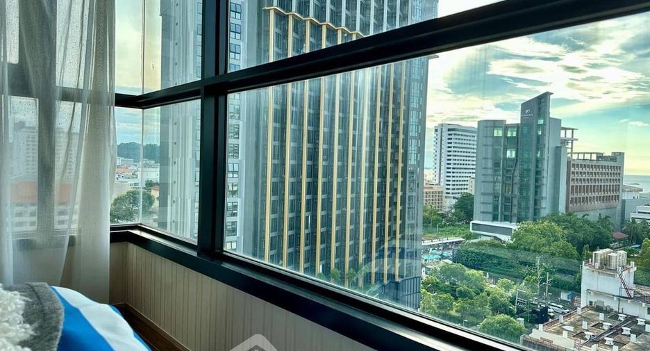 For sale 2 bedrooms condo in South Pattaya, Pattaya