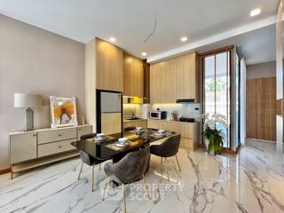 For sale 4 bedrooms townhouse in Bang Lamung, Chonburi