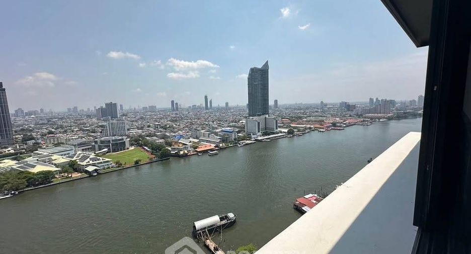 Condo en venta de 3 habitaciones en Khlong San, Bangkok