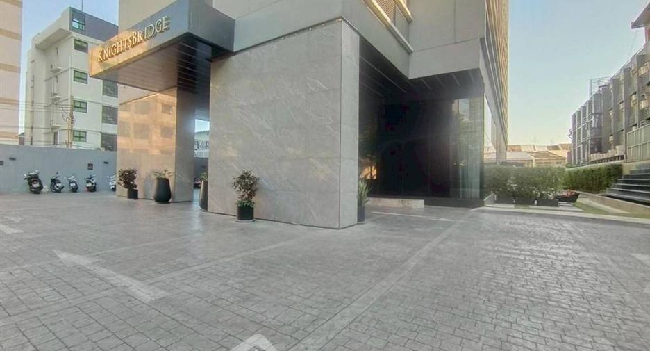 For sale 1 bed condo in Watthana, Bangkok