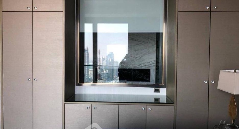 Condo en venta de 3 habitaciones en Khlong San, Bangkok