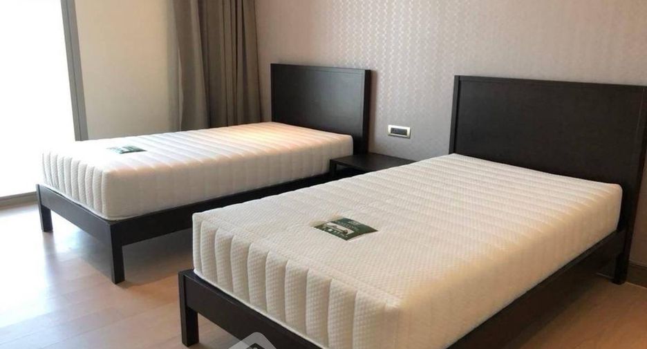 Condo en venta de 3 habitaciones en Khlong San, Bangkok