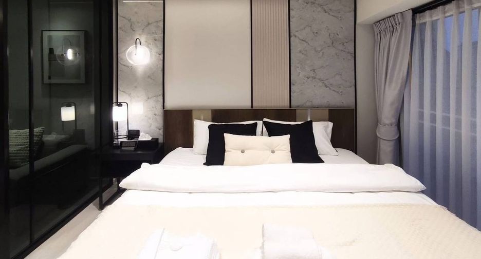 For rent 1 Beds condo in Huai Khwang, Bangkok