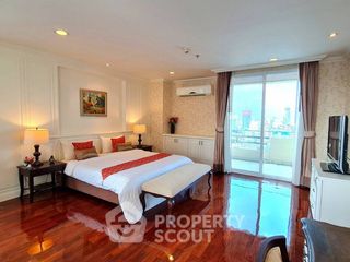 For rent 4 bedrooms apartment in Watthana, Bangkok