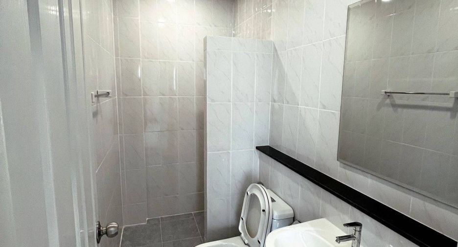 Haus zur Miete mit 3 Zimmer in Phan Thong, Chonburi
