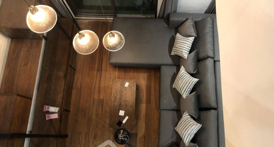 À louer 1 chambre condo à Watthana, Bangkok