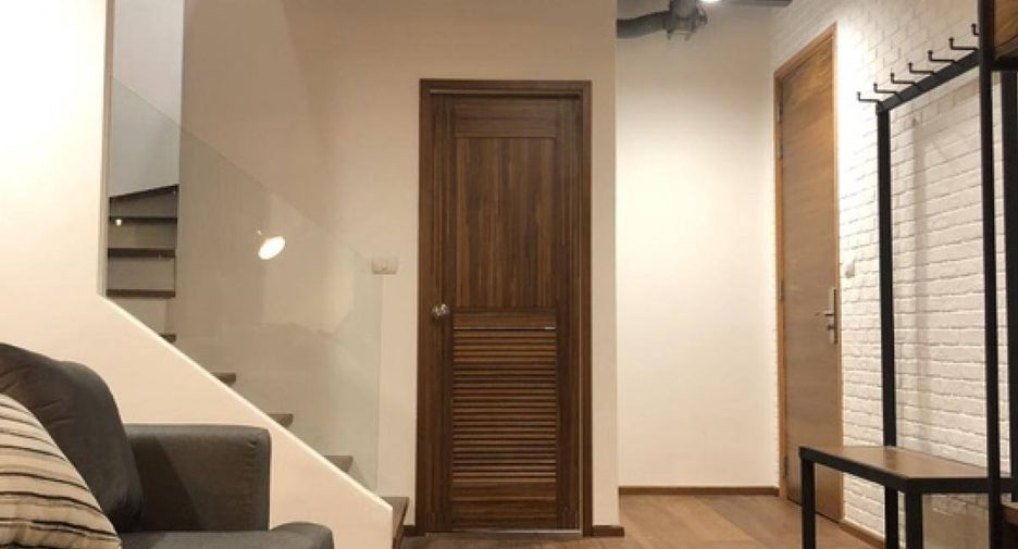 À louer 1 chambre condo à Watthana, Bangkok