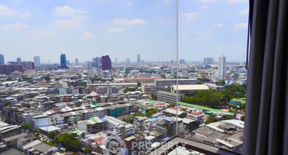 For rent 2 bedrooms condo in Sathon, Bangkok