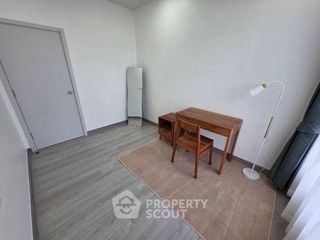 Аренда 2 спальни кондо в Кхлонг Сан, Бангкок