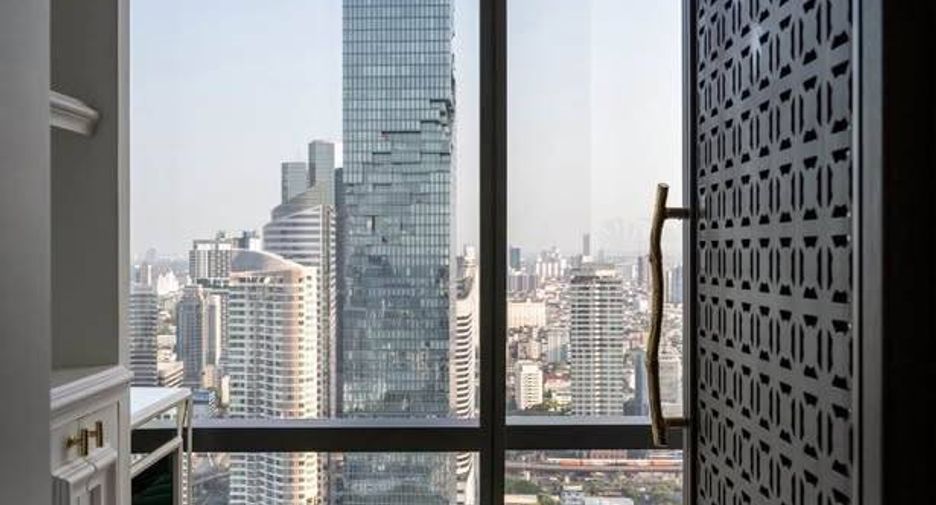 Wohnung zur Miete mit 1 Zimmer in Bang Rak, Bangkok