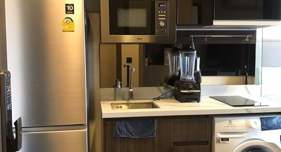 Condo en alquiler de 1 habitaciones en Watthana, Bangkok