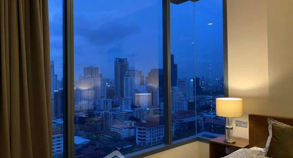À louer 2 chambres condo à Watthana, Bangkok