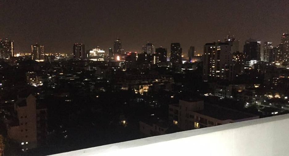 Wohnung zur Miete mit 3 Zimmer in Watthana, Bangkok