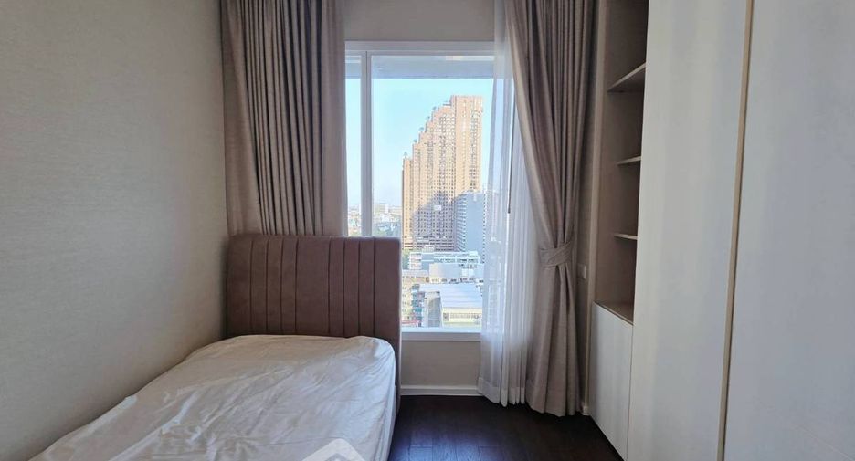 For rent 2 bedrooms condo in Chatuchak, Bangkok