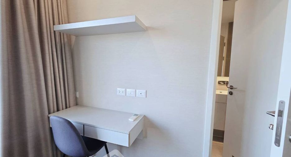 For rent 2 bedrooms condo in Chatuchak, Bangkok