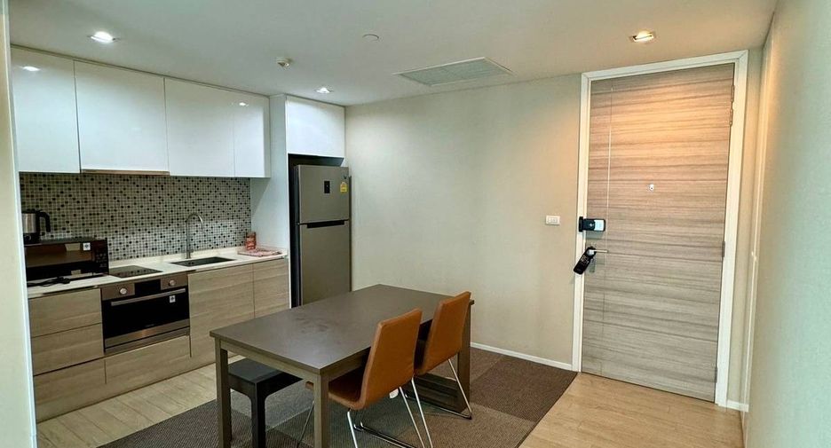 À louer 1 chambre condo à Watthana, Bangkok