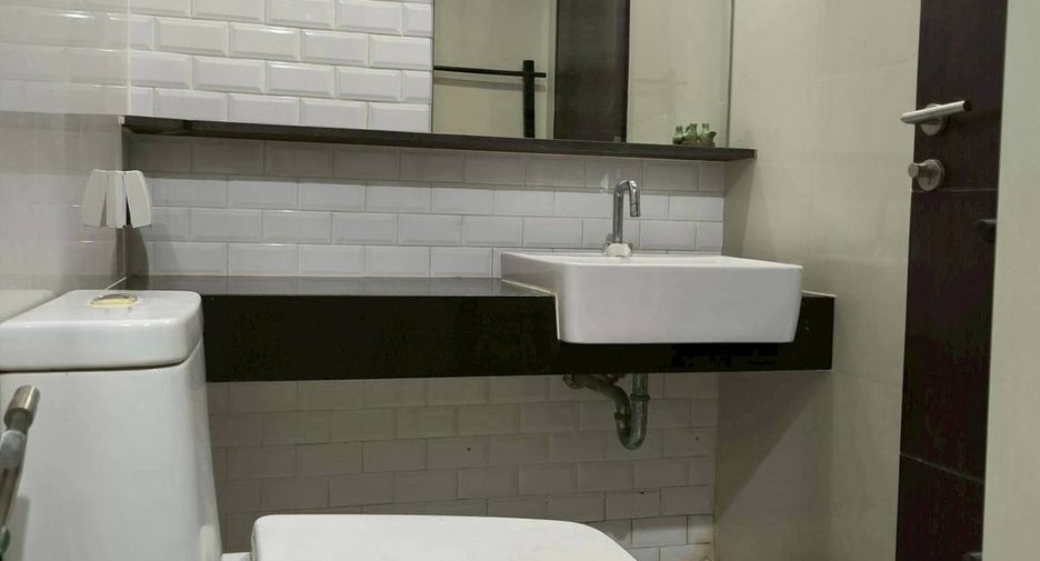 For rent 1 Beds condo in Pathum Wan, Bangkok