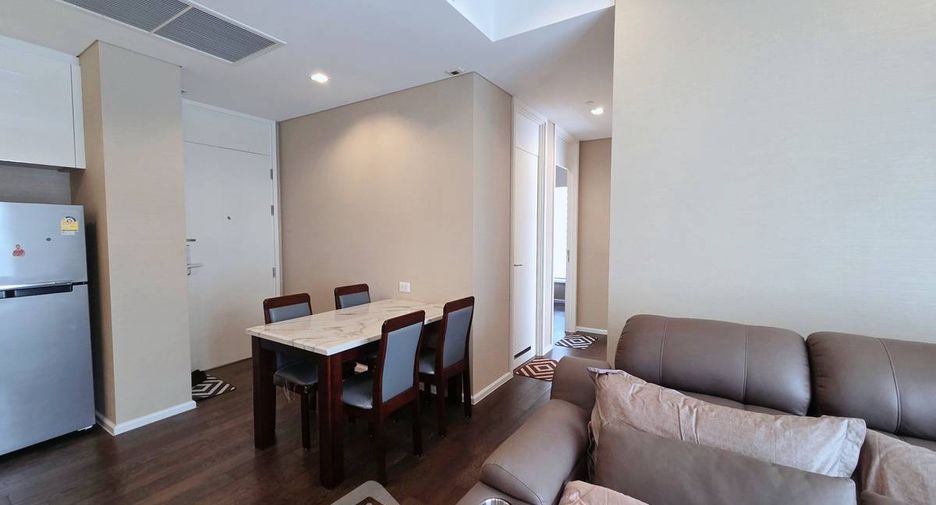 For rent 2 bedrooms condo in Chatuchak, Bangkok