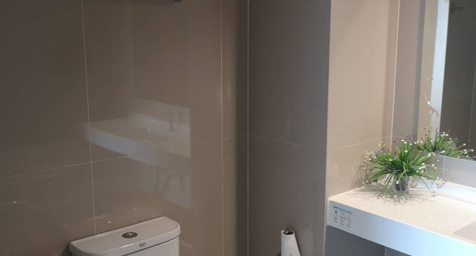 Wohnung zur Miete mit 2 Zimmer in Phra Khanong, Bangkok
