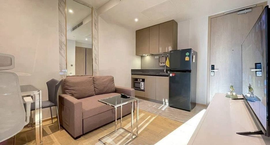 For rent 1 bed condo in Huai Khwang, Bangkok