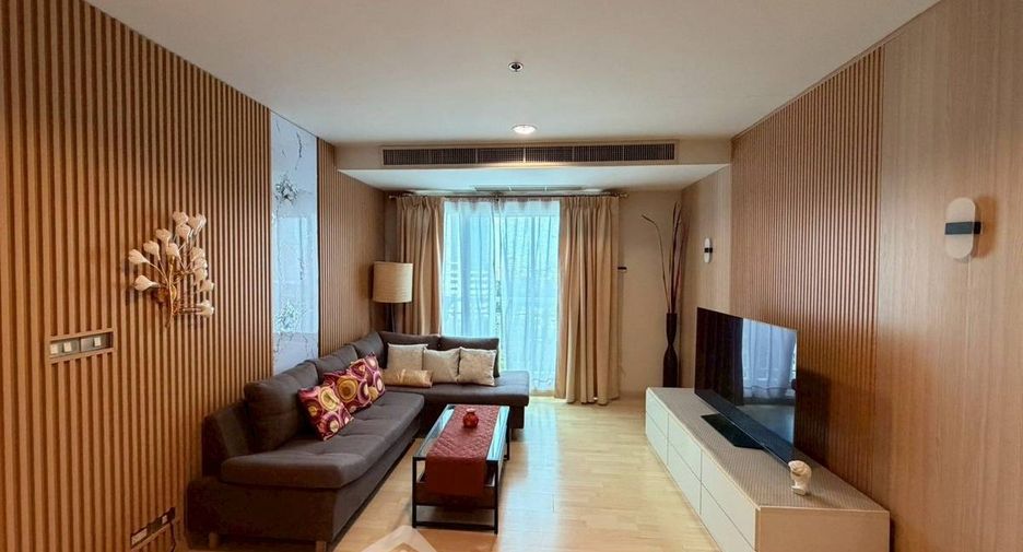 For rent 2 bedrooms condo in Khlong Toei, Bangkok