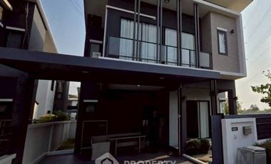 For rent 4 bedrooms house in East Pattaya, Pattaya