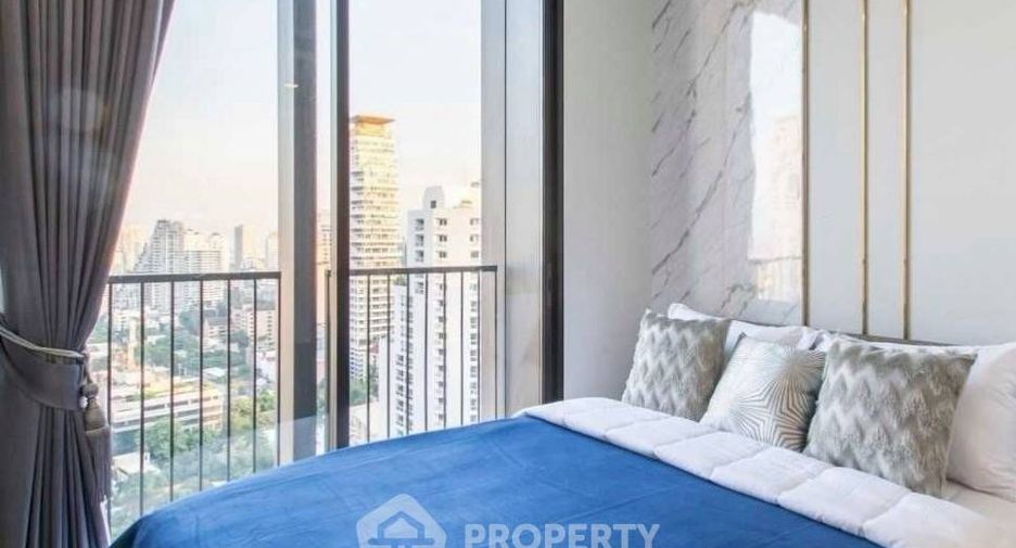 For rent 2 bedrooms condo in Watthana, Bangkok
