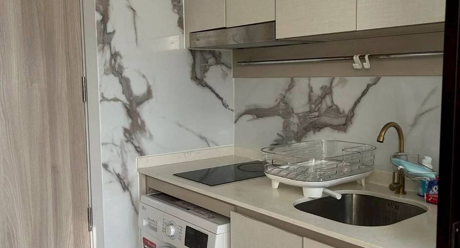 For rent 1 Beds condo in Sathon, Bangkok