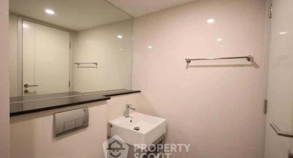 Condo en alquiler de 1 habitaciones en Sathon, Bangkok