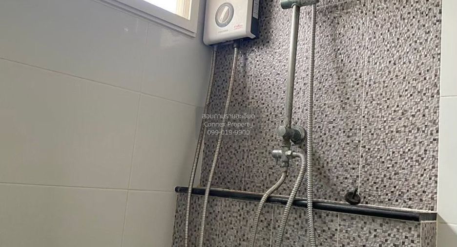 For rent 4 ベッドルーム townhouse in Khlong Sam Wa, Bangkok