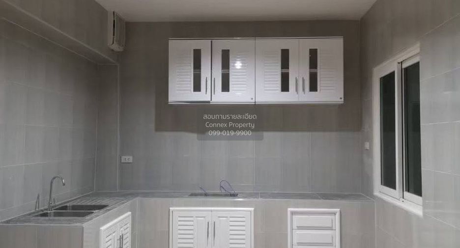 For rent 4 ベッドルーム townhouse in Khlong Sam Wa, Bangkok