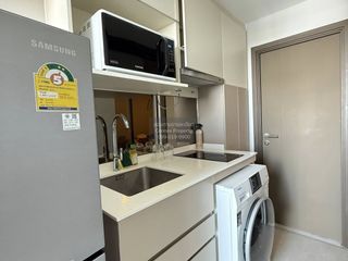 À louer 1 chambre condo à Phra Khanong, Bangkok