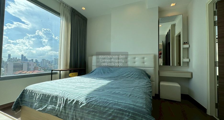 For rent 2 bedrooms condo in Watthana, Bangkok