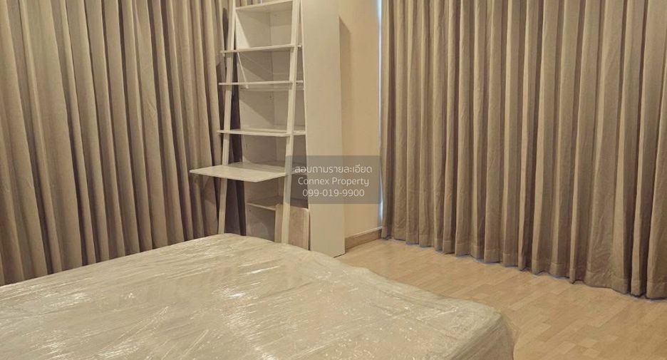 For rent 2 bedrooms condo in Huai Khwang, Bangkok