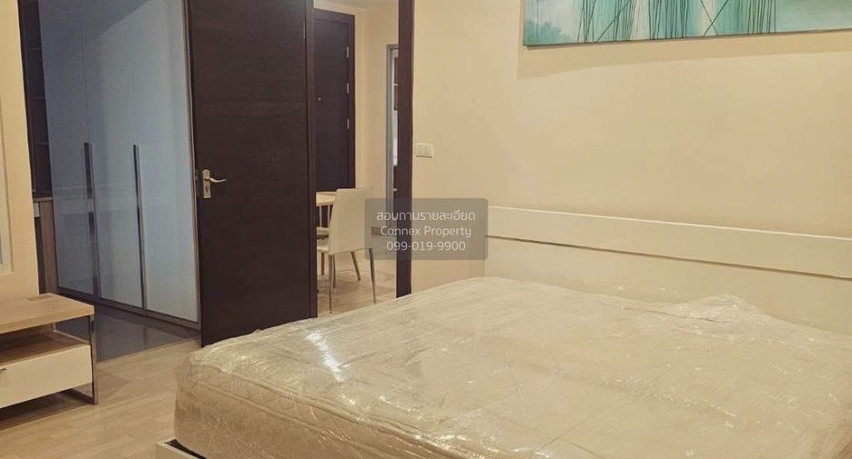 For rent 2 bedrooms condo in Huai Khwang, Bangkok