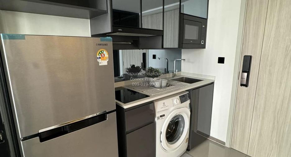 Condo en alquiler de 1 habitaciones en Bang Rak, Bangkok